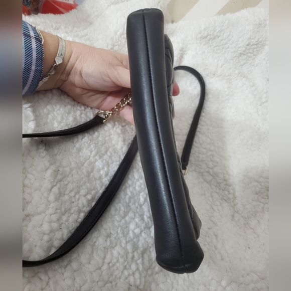 Kate spade quilted crossbody Black Hot Pink interior EUC - Picture 12 of 16